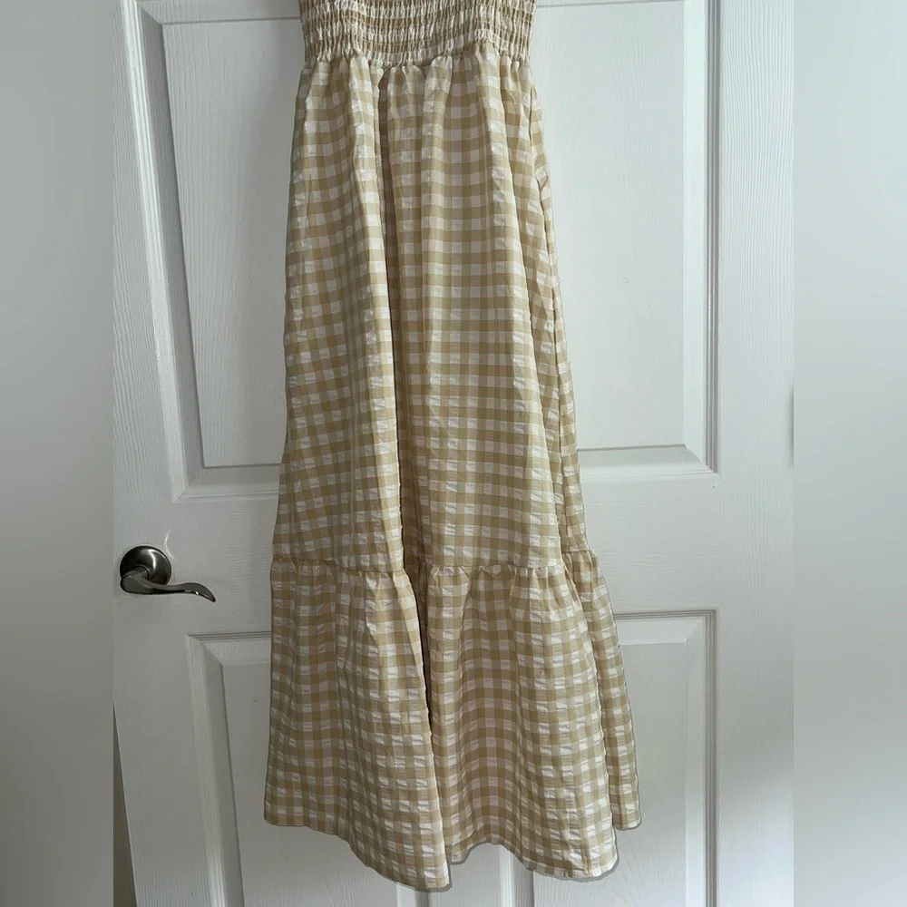 Chouyatou Tan & White Gingham Cottagecore Smocked Shirred Maxi Dress Medium - Picture 3 of 7